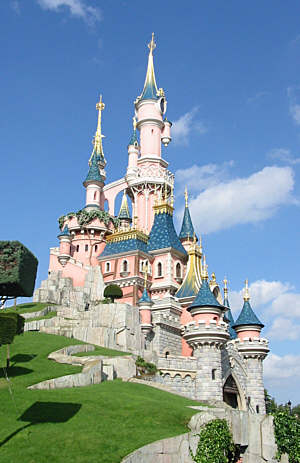 DisneyLand Resort Paris ...